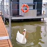 Arka 2 Na Wodzie W Mielnie 400 Metrow Do Morza, Rower Wodny, Wifi, Parking Lägenhet