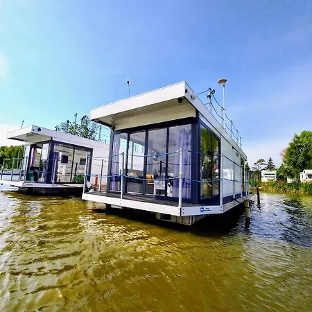 Arka 2 Na Wodzie W Mielnie 400 Metrow Do Morza, Rower Wodny, Wifi, Parking *